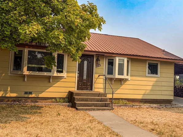 1123 Central Avenue, Oroville, WA 98844