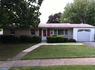 153 Octagon Ave, Sinking Spring, PA 19608
