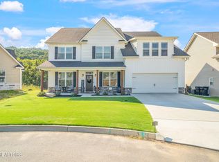 12612 Izzy Mule Ln, Knoxville, TN 37932