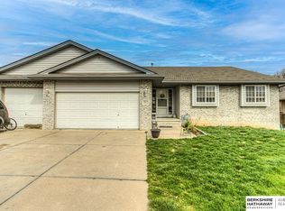 2912 Rahn Blvd, Bellevue, NE 68005