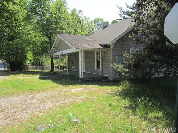 4th image of 1200 8th St