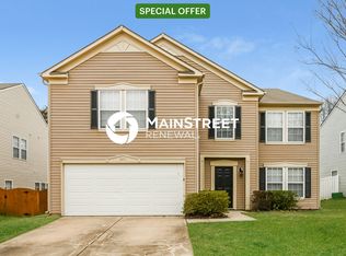 5655 Hammermill Dr, Harrisburg, NC 28075