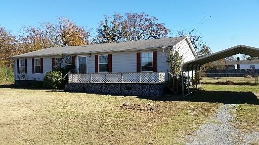 1st image of 5526 Crystal Dr