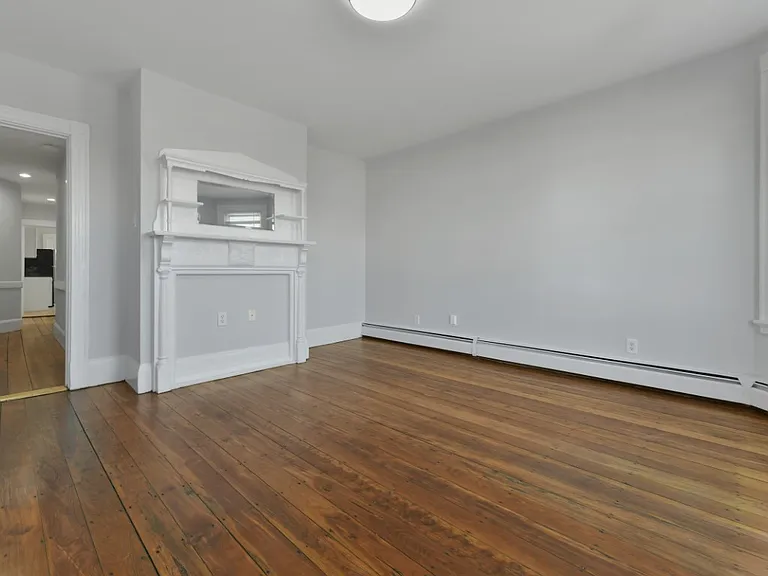 34-36 Boston St #1 — Photo 10
