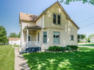 103 Middle St, Stanwood, IA 52337