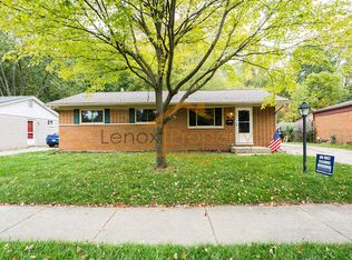 6655 Burnham Dr, Canton, MI 48187