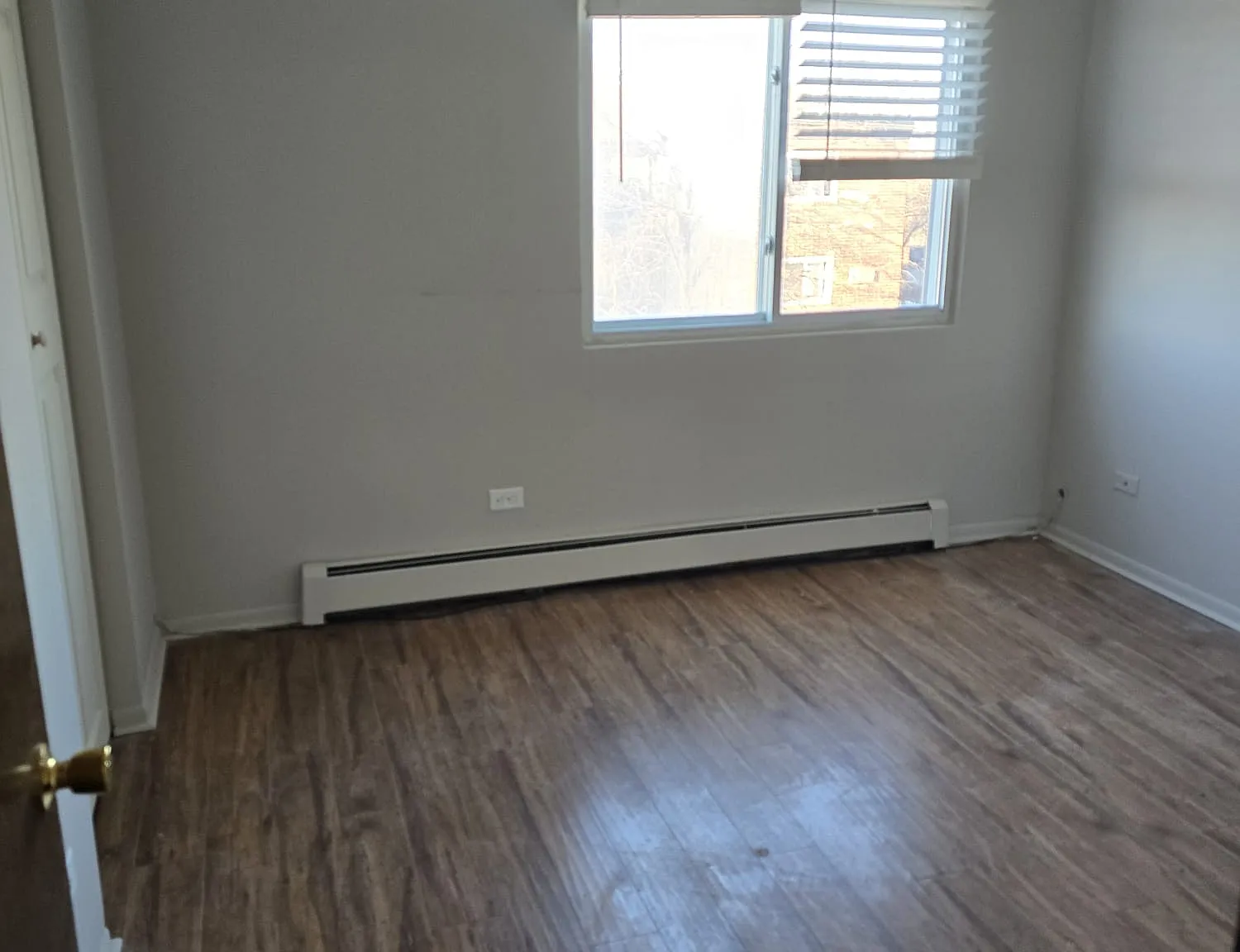 2 bed, 900 sqft, $1,700 — Photo 3