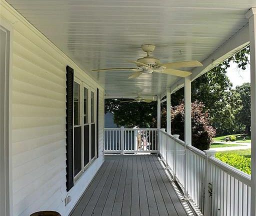 4th image of 109 Lincoln Ln