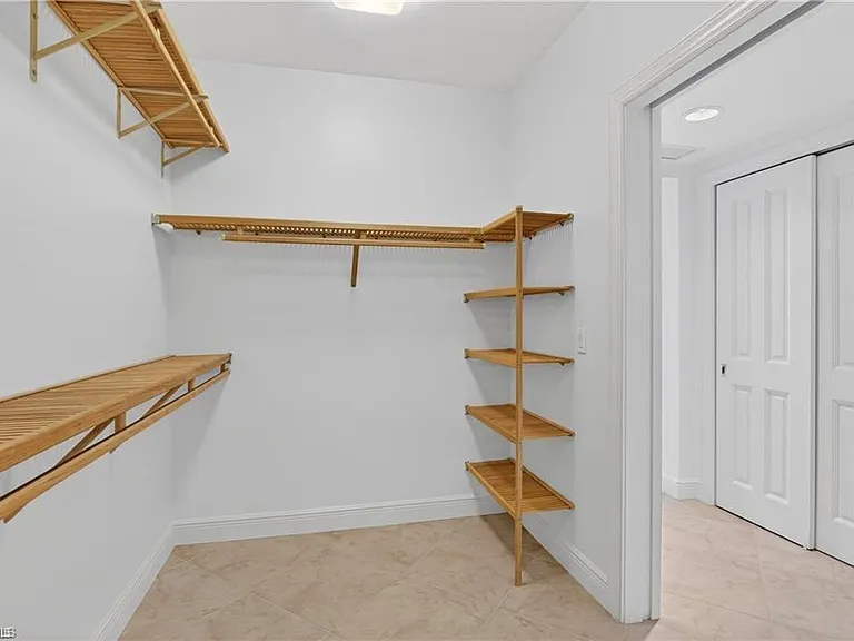 1060 Borghese Ln #1005 — Photo 18