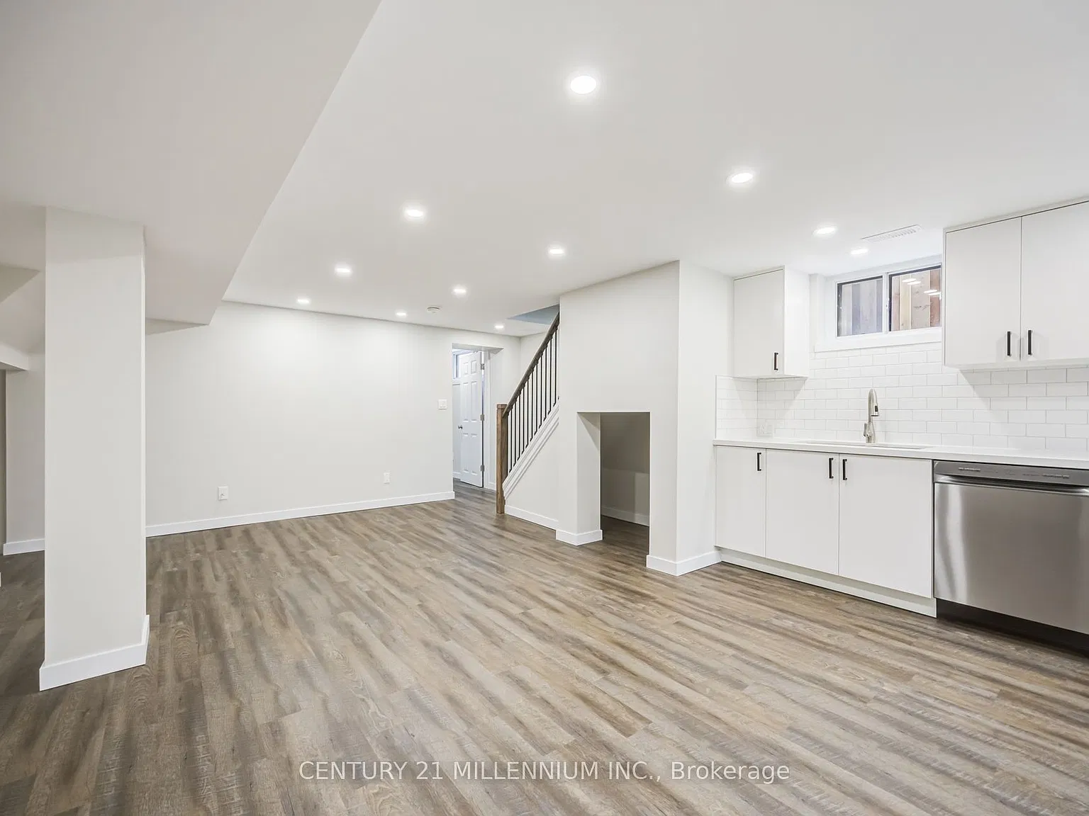 2 bed, $2,375 — Photo 1