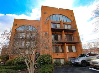 8462 Austin St APT B4, Jamaica, NY 11415