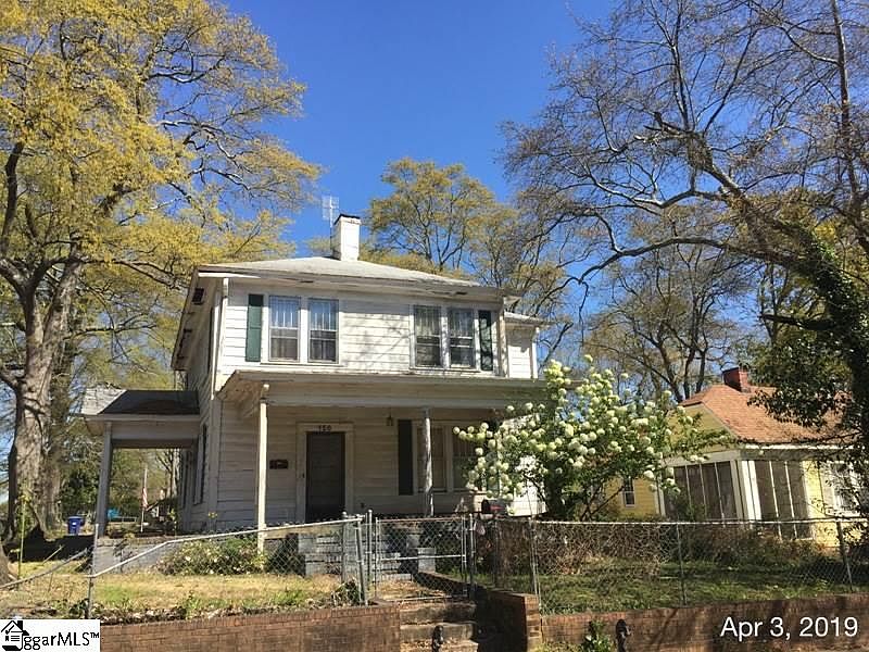1st image of 156 W Hampton Ave