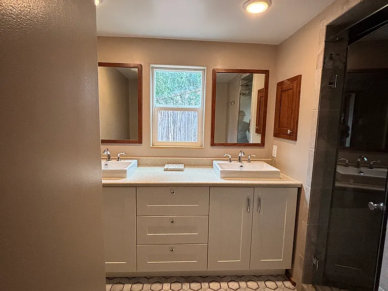 519 Onate Pl #A — Photo 5