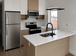 831 5th Ave N #3, Saskatoon, SK S7K 2R7