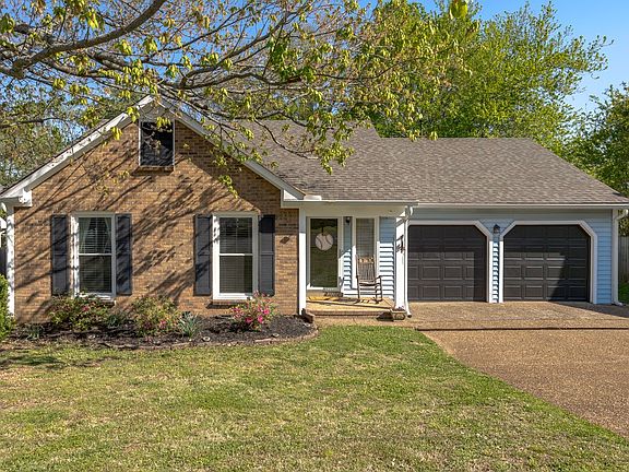 2nd image of 5037 English Village Dr