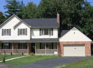 7124 Dale Ct, Annandale, VA 22003