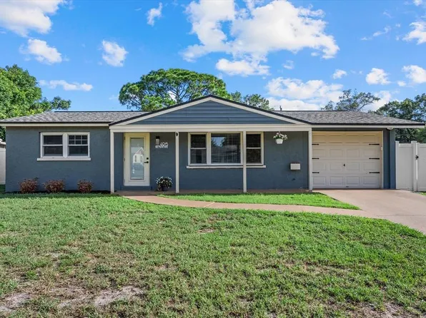 4915 Bell Meade Dr, Sarasota, FL 34232