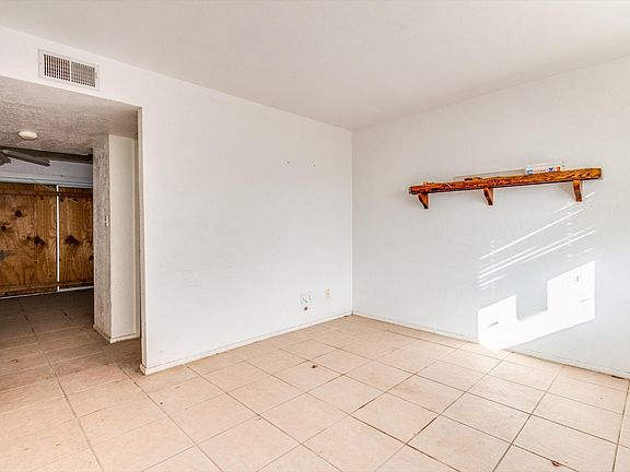 3rd image of 1750 E Mateo Cir APT 102