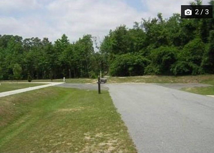 2nd image of 2985 Laurel Ridge Ln