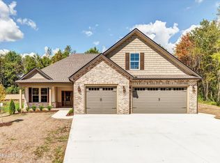 307 Oostagala Trce, Loudon, TN 37774
