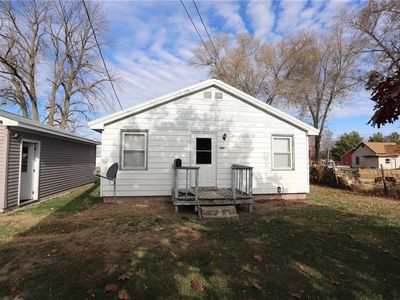 1014 Illinois Ave, Windsor, IL, 61957