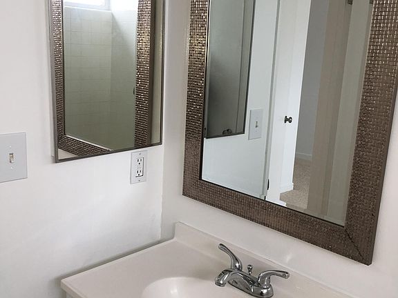 3rd image of 11655 Gorham Ave APT 10