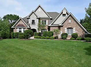 103 Equestrian Way, Hawthorn Woods, IL 60047