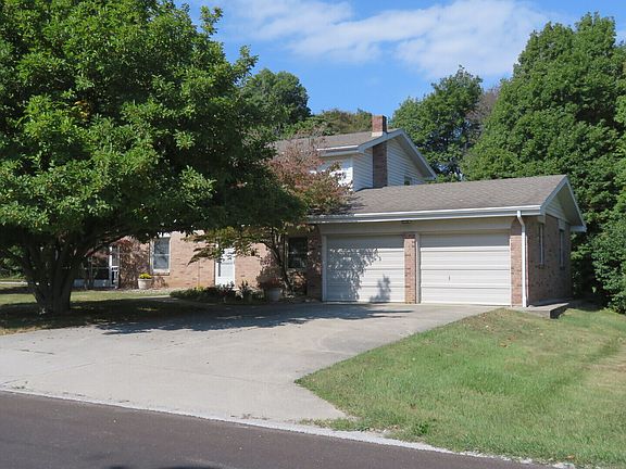 2nd image of 1292 N Lake Vista Dr