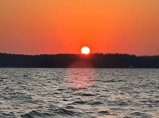 260 Harbour Point Cir #100-B, Coldspring, TX 77331