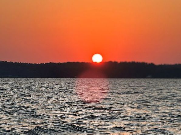 260 Harbour Point Cir #100-B