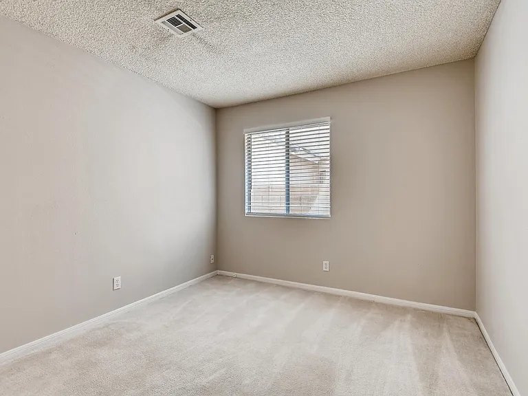 2507 Kilmaron Cir — Photo 1