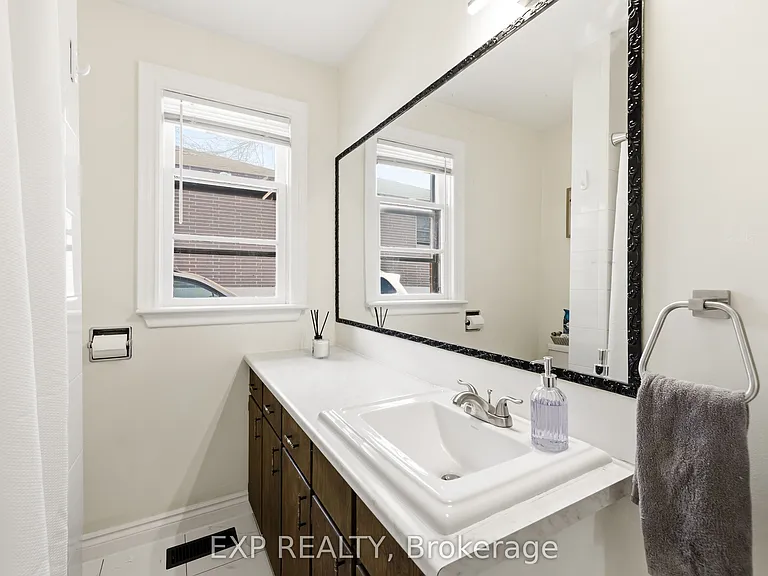 198 Shelbourne St — Photo 28