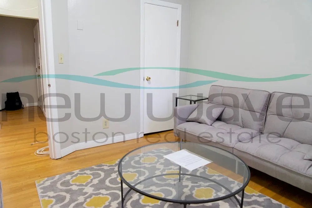 1 bed, 600 sqft, $2,700 — Photo 2