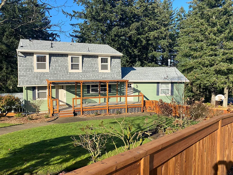 10794 NE Worden Hill Rd — Photo 1