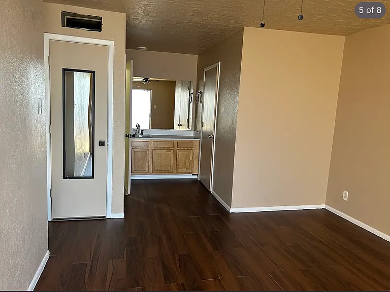 13313 Fruit Ave NE — Photo 4