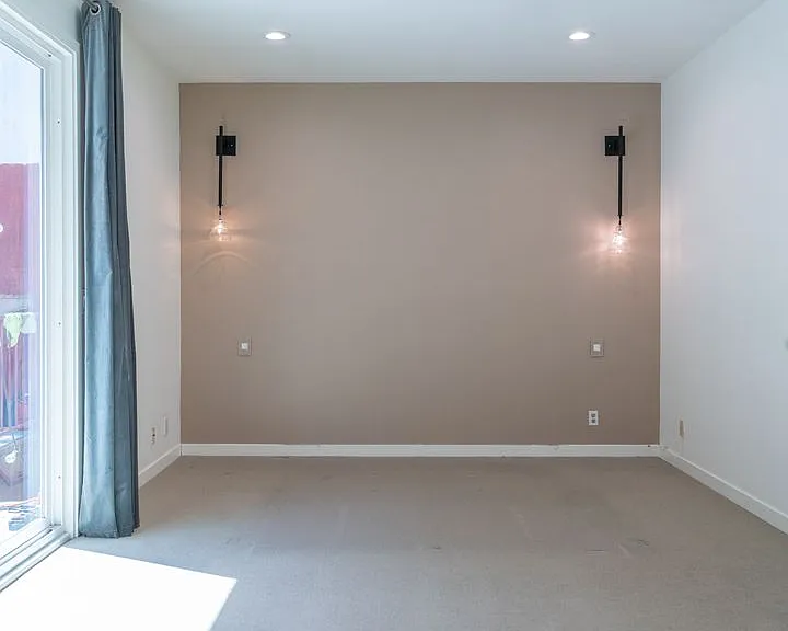 633 Museum Dr — Photo 19