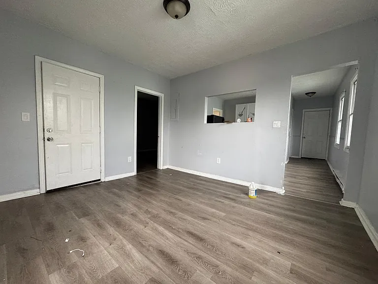 120 Division St #3 — Photo 1
