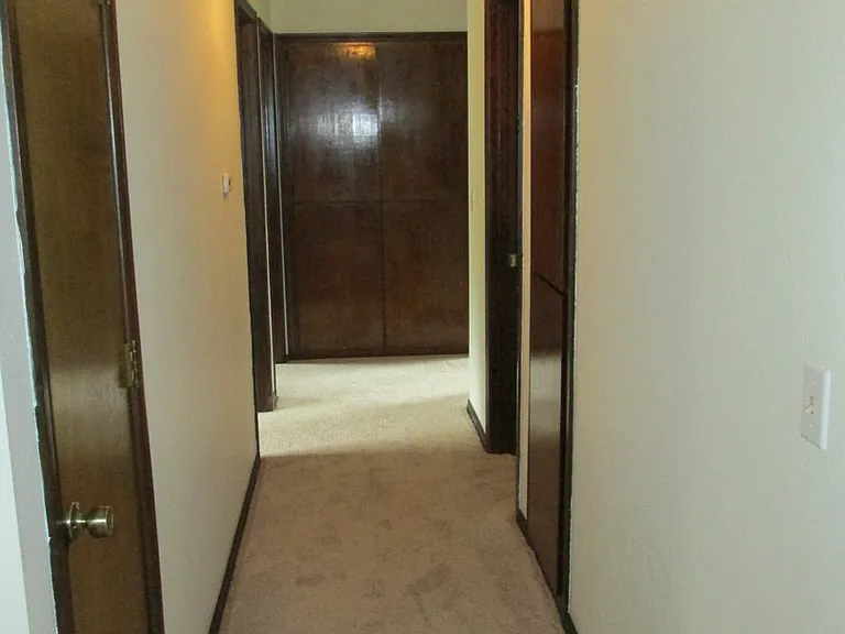 17640 SW Wright St — Photo 6