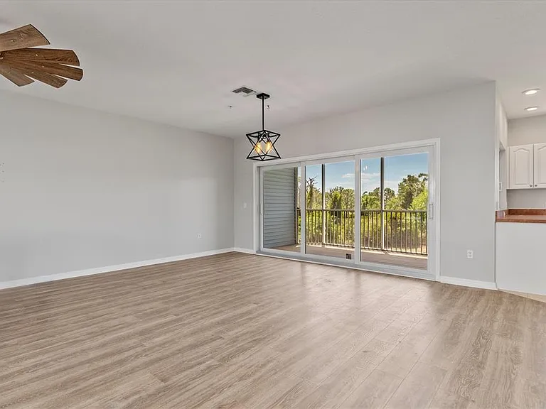 3923 Cape Haze Dr #302 — Photo 45