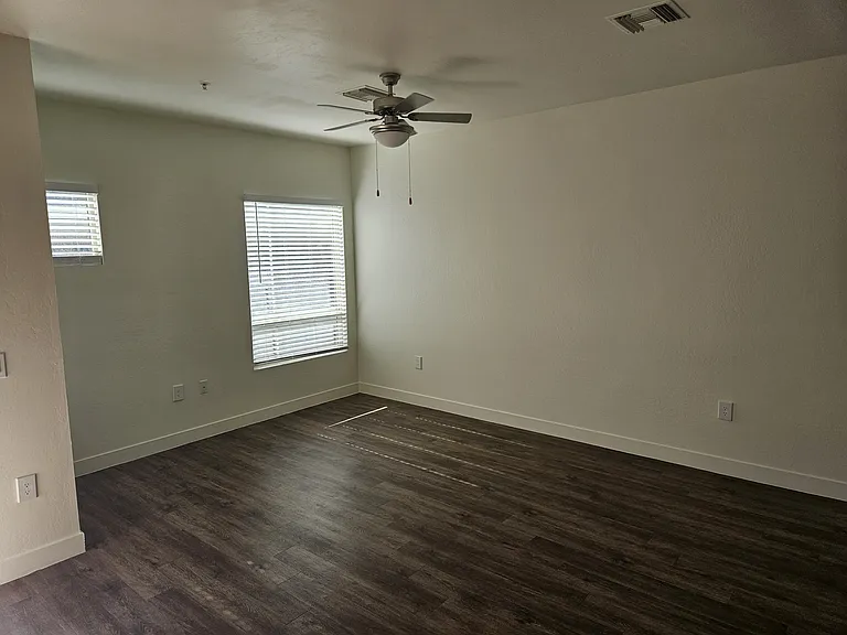 8053 E Thomas Rd #24 — Photo 2
