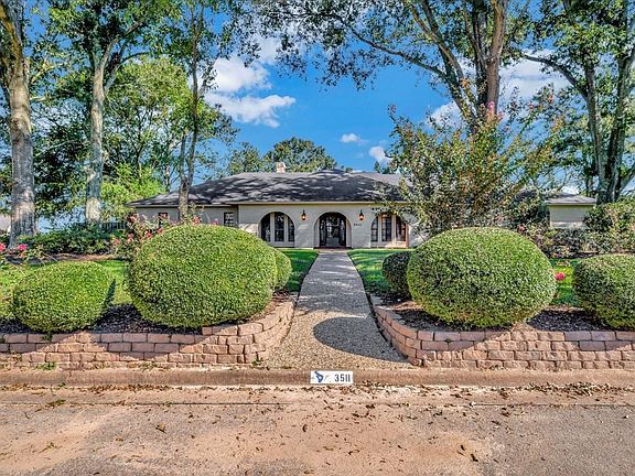 2nd image of 3511 Churchill Dr