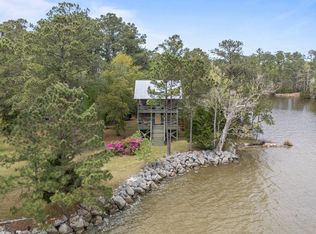 388 Matthews Rd, Bayboro, NC 28515