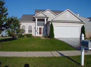 1073 Compass Point, Elgin, IL 60123