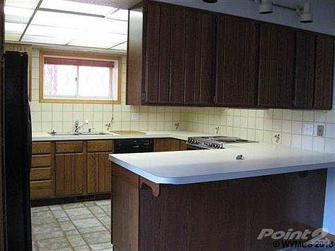 4th image of 208 Sunset Ave