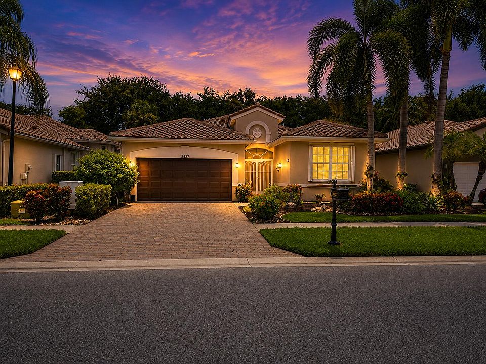 1st image of 9837 MANTOVA Drive