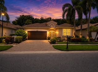 9837 Mantova Dr, Lake Worth, FL 33467