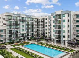 Twenty2 West, Miami, FL 33155