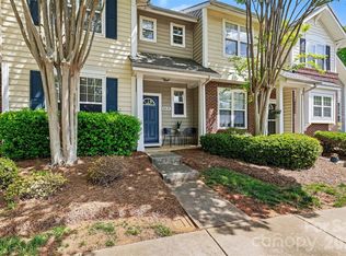 8418 Chaceview Ct, Charlotte, NC 28269