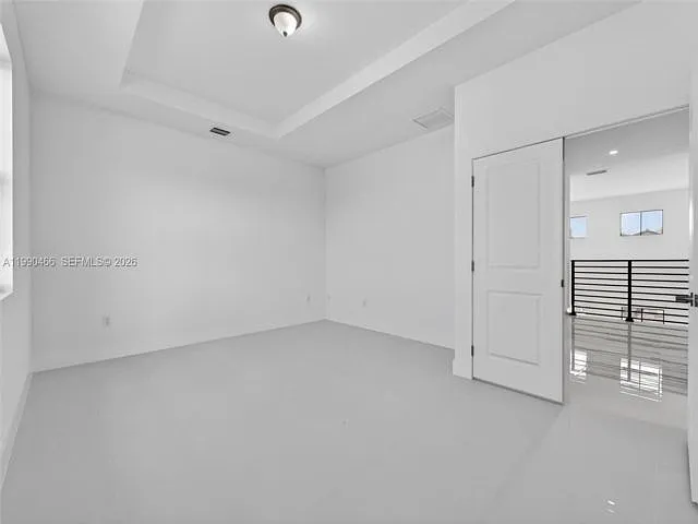 15441 SW 20th Ln — Photo 6
