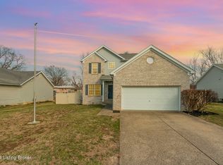 7709 Bridlewood Pl, Louisville, KY 40228